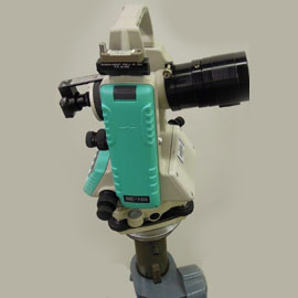 Precision surveying instrument